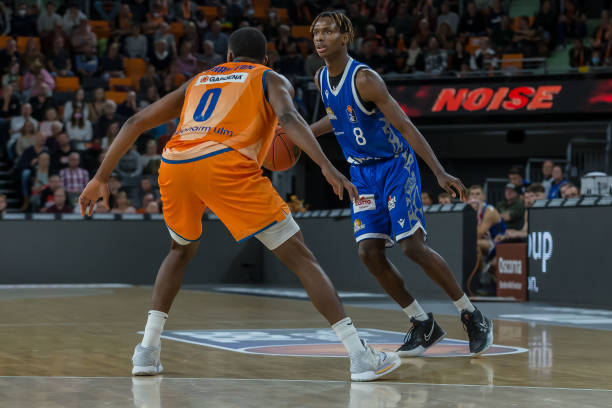 的控制至关 的控制至关